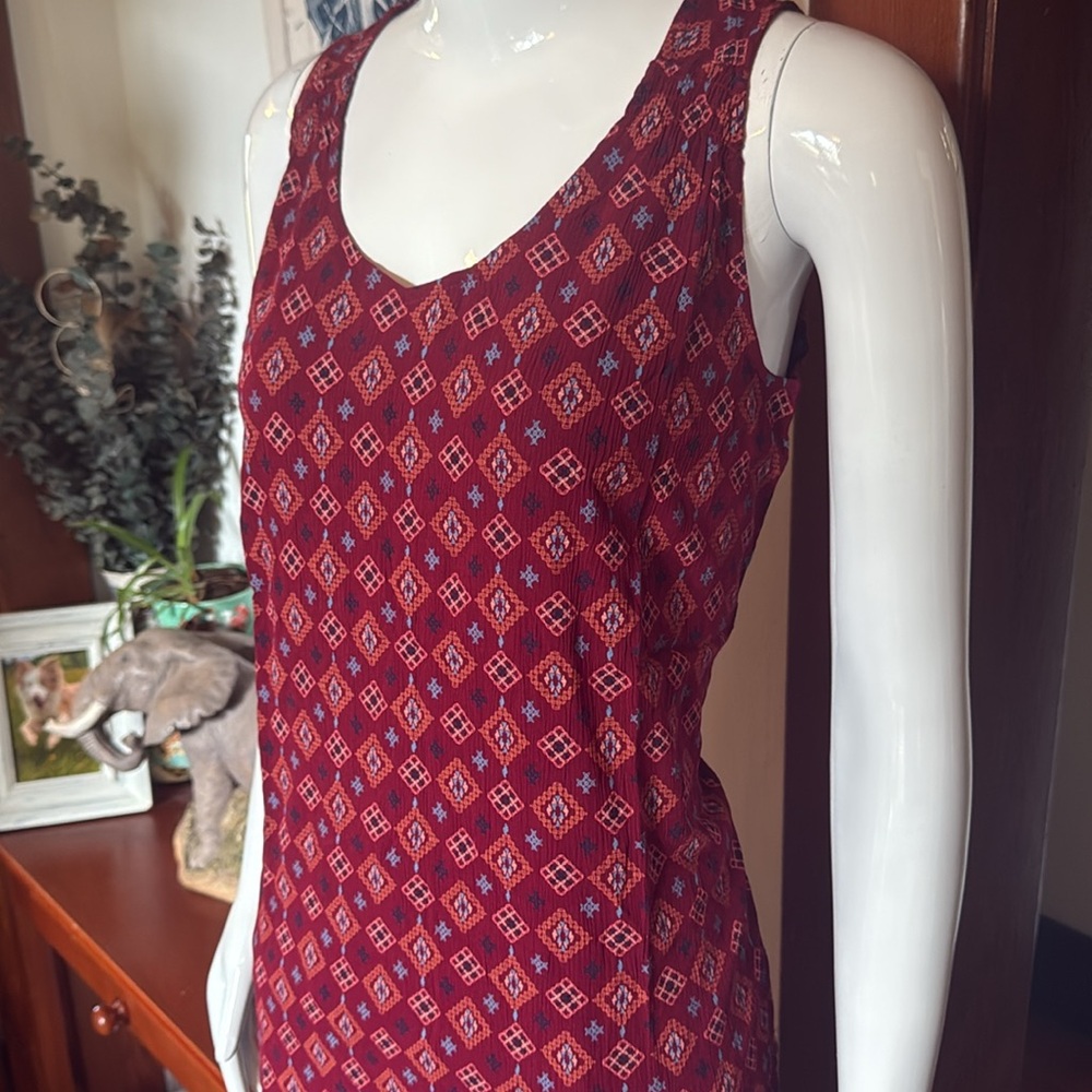 NWT Eddie Bauer size small Women's Red Patterned Tank Top
